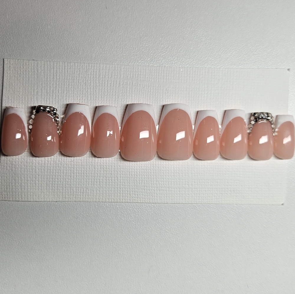 White French Tips nails Length Small size M
